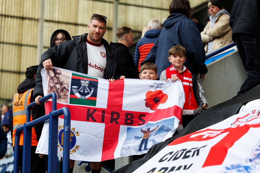 Fan Gallery: City at Deepdale - Bristol City FC